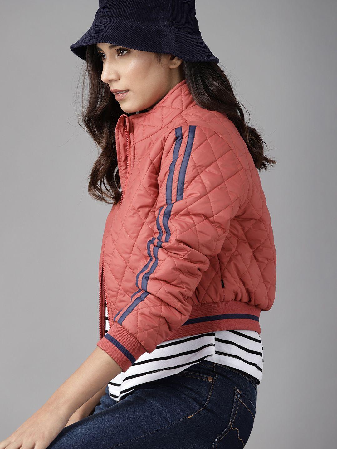 roadster women rust red solid crop quilted jacket