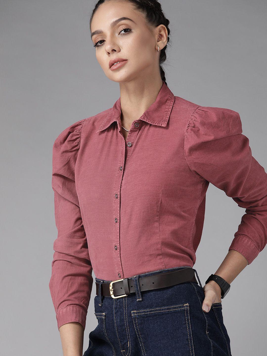 roadster women rust red solid pure cotton corduroy shirt