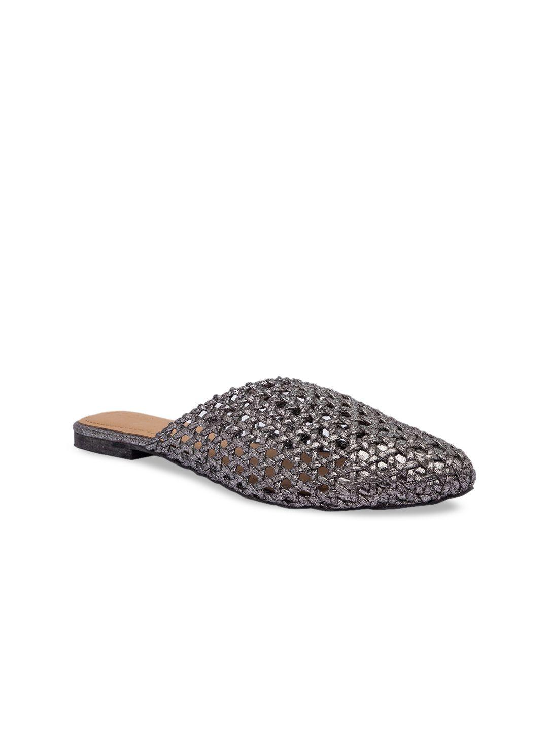 rocia women gunmetal-toned woven design mules