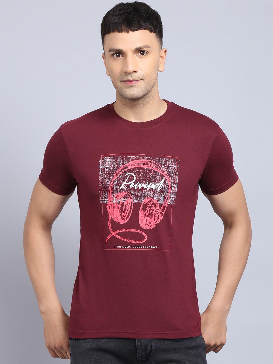 rodamo men maroon printed slim fit t-shirt