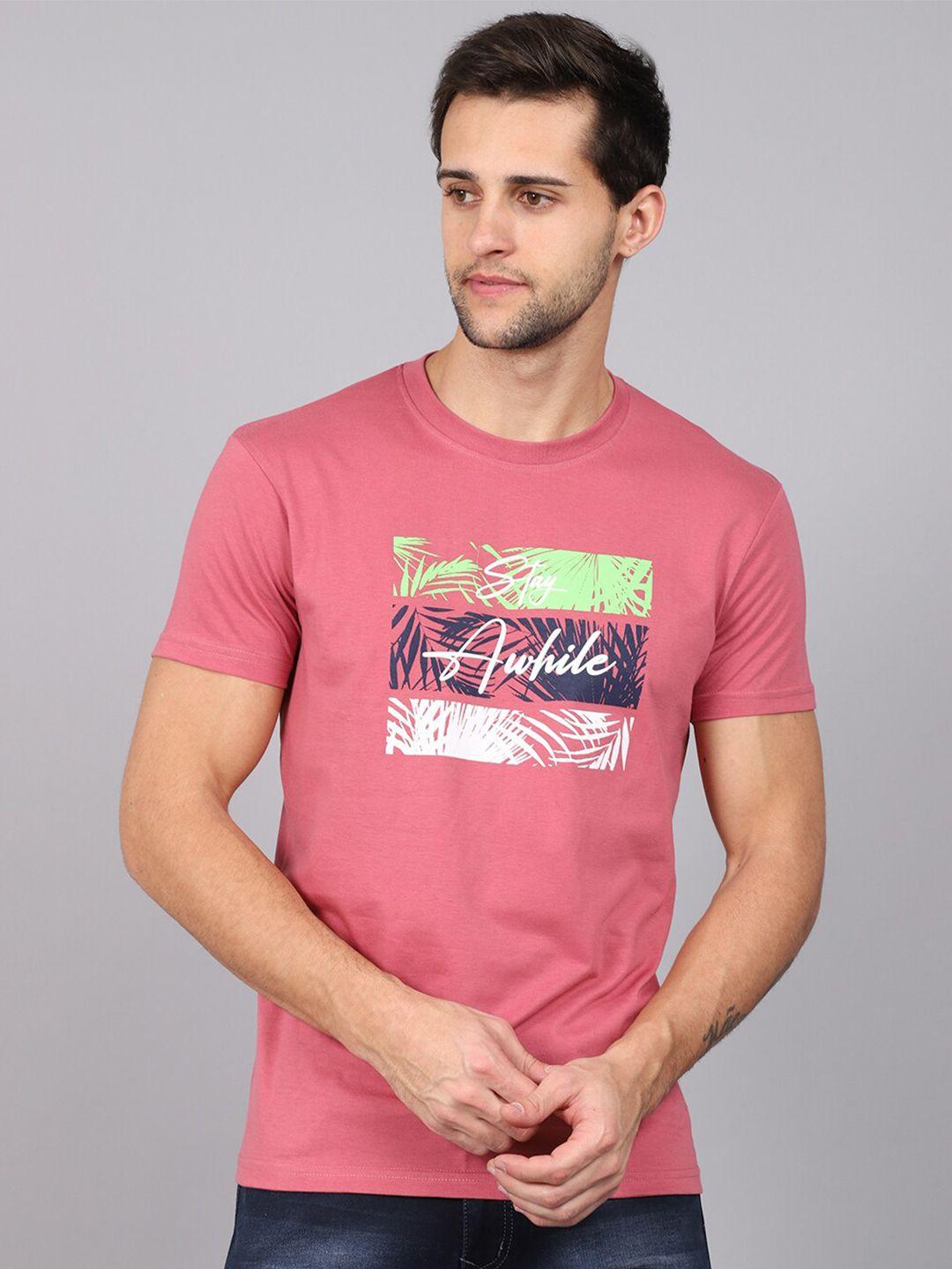 rodamo men pink & green typography printed slim fit t-shirt
