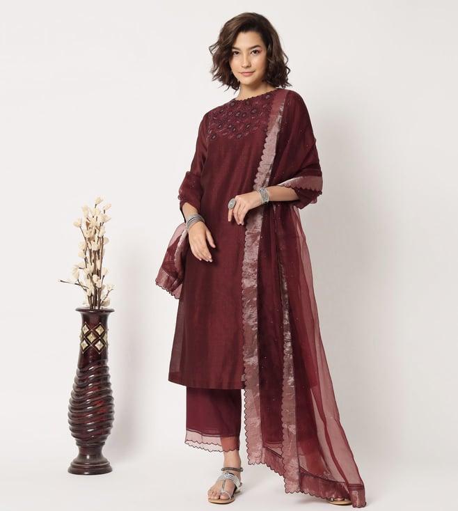 rohini dezines maroon boat neck kurta with straight pants and dupatta