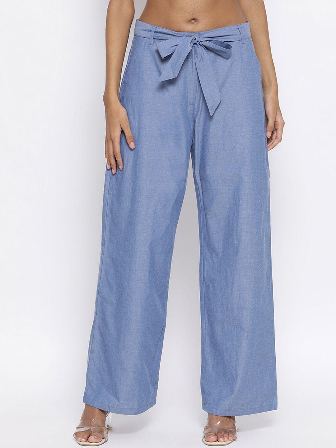 rooted women blue regular fit solid parallel trousers