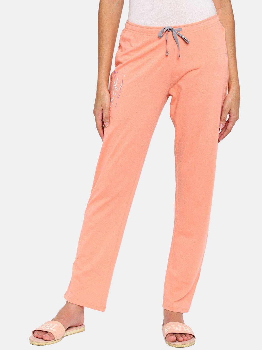 rosaline by zivame women peach coloured solid lounge pant