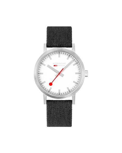 round shape analogue wrist watch