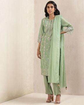 round collar neck 3/4th sleeves embroidered kurta with pants & dupatta