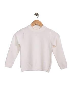 round-neck pullover with ribbed hem