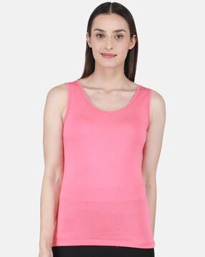 round-neck-sleeveless-camisole