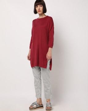 round-neck tunic with drop shoulders