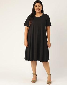 round-neck a-line dress with raglan sleeves