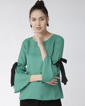 round-neck bell sleeves fitted top