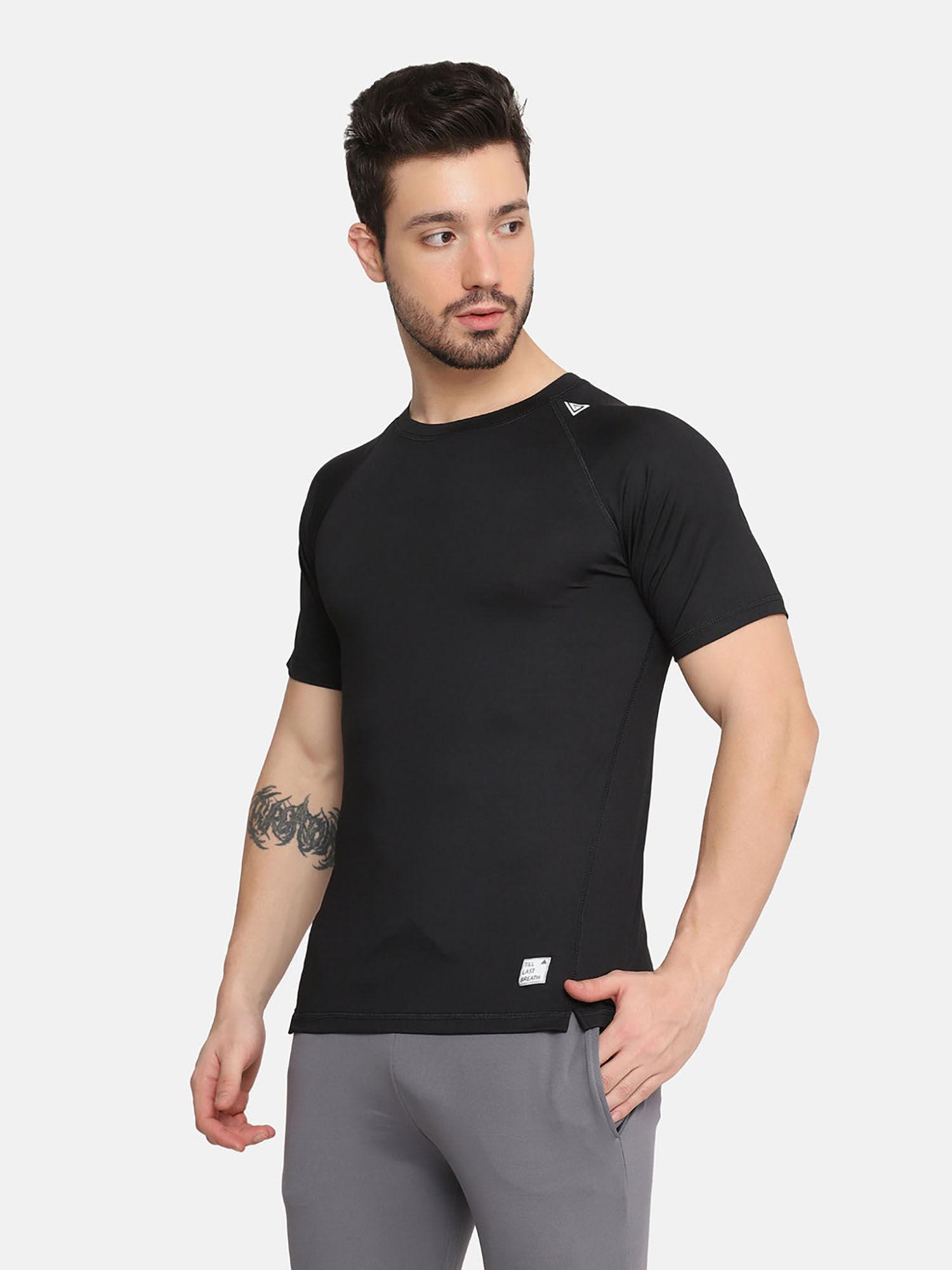 round neck black men sport t-shirt