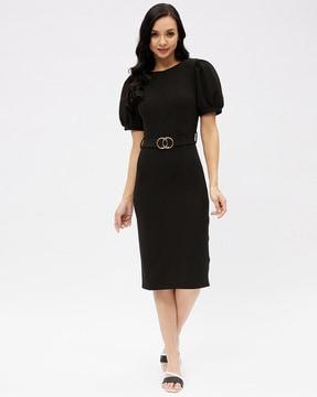 round-neck bodycon dress with belt