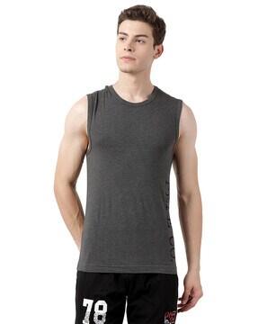 round-neck cotton solid vest