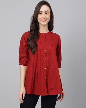 round-neck cotton top