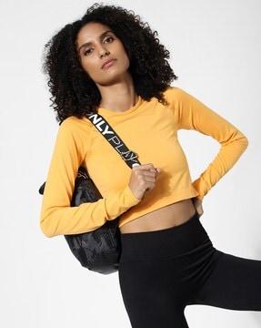 round-neck crop top