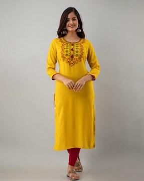 round-neck embroidered straight kurta