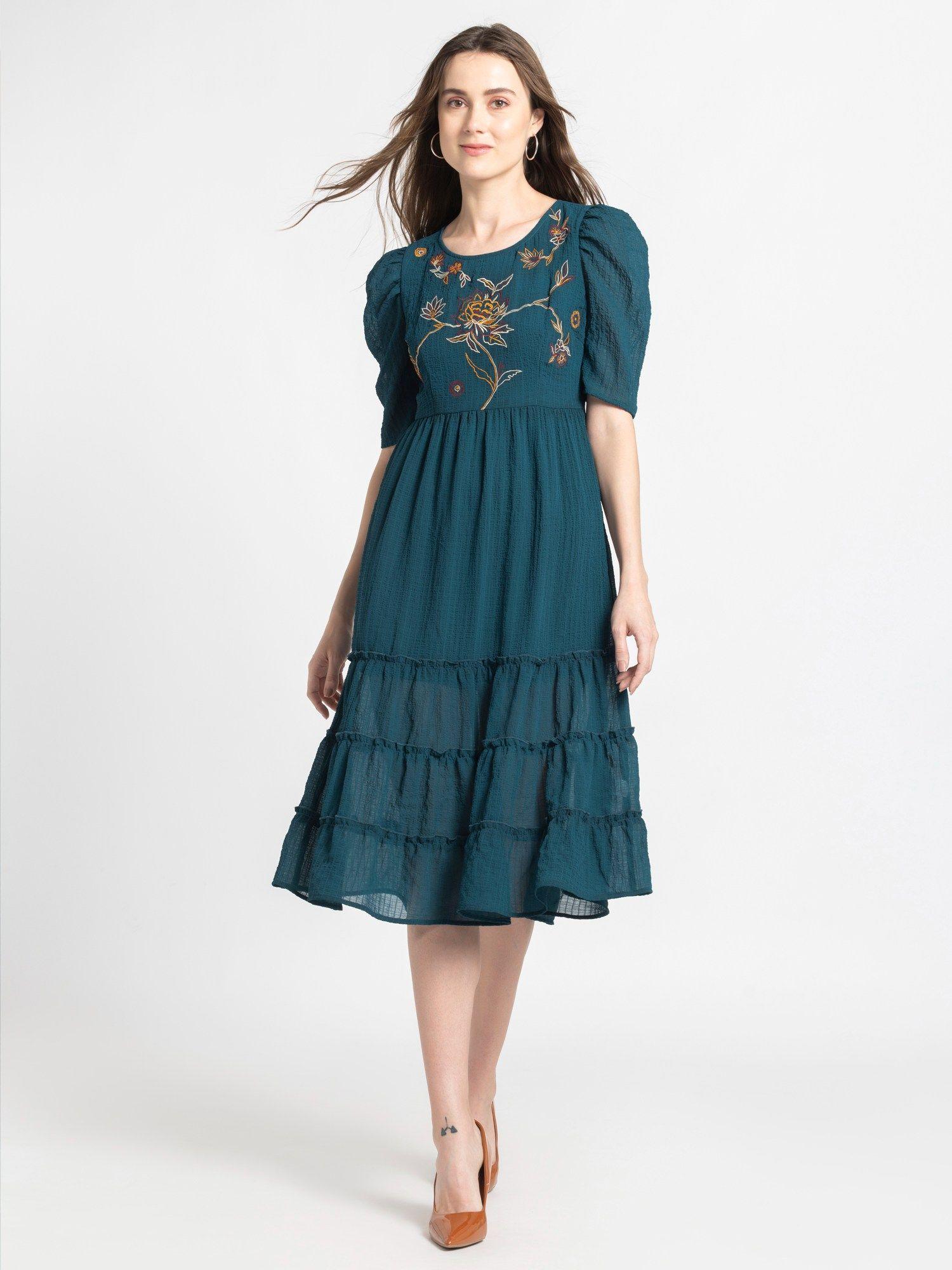 round neck emerald green embroidered half sleeves casual midi dress for women