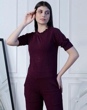 round-neck fitted top