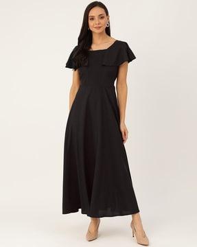 round-neck gown dress