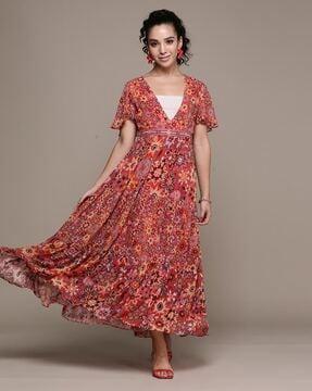 round-neck long a-line dress with half sleeves