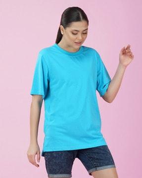 round-neck loose-fit t-shirt