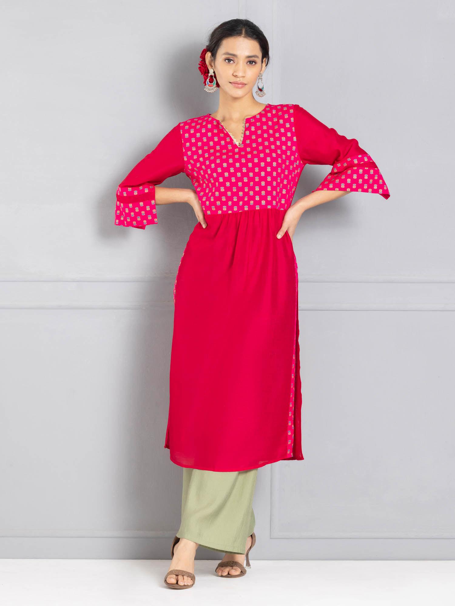 round neck red printed three-quarter sleeves ethnic kurta for women