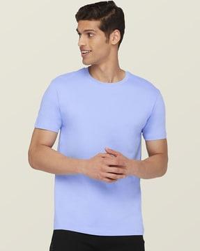 round-neck regular fit t-shirt