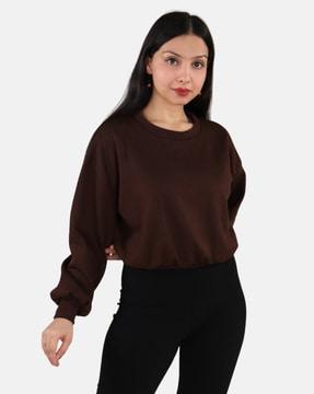 round-neck ribbed hems sweatshirt