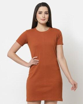 round-neck sheath dress