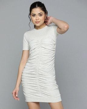 round-neck shift dress with shorts sleeves