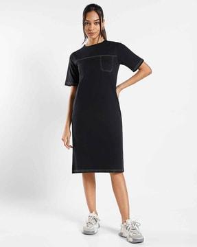 round-neck shift dress