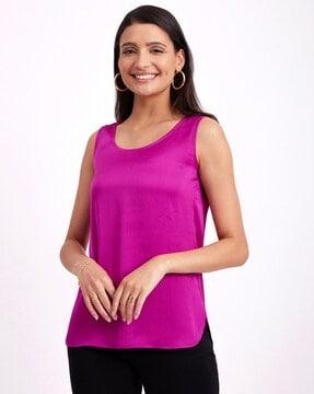 round-neck sleeveless top