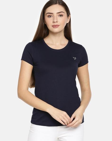 round-neck slim fit t-shirt with branding