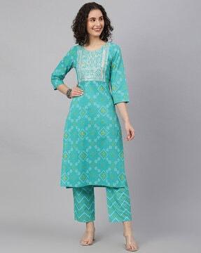 round-neck straight kurta set