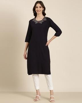 round-neck straight kurta with embroidererd yoke