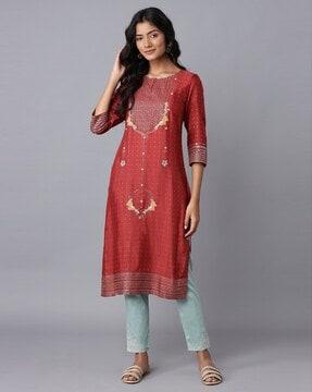 round-neck straight kurta with sequin embellishment