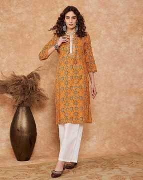 round-neck straight kurta