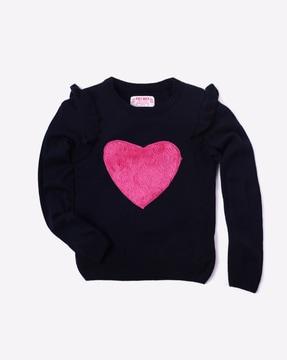 round-neck sweaters with heart applique