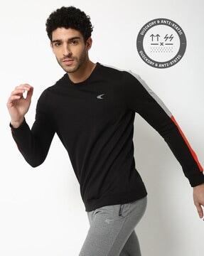 round-neck sweatshirt with contrast taping