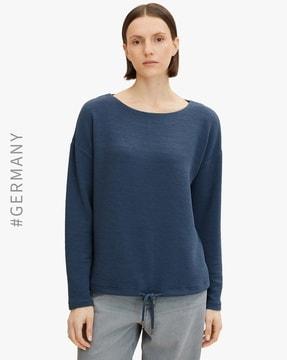 round-neck sweatshirt with drop-shoulder sleeves