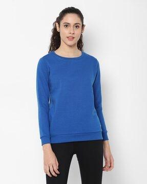 round-neck sweatshirt with ribbed hem