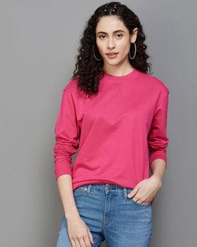 round-neck sweatshirt with ribbed hem