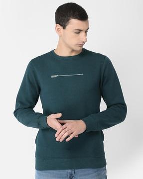 round-neck sweatshirt with typographic print