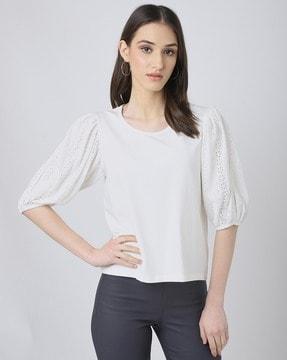 round-neck t-shirt with schiffli embroidered sleeves