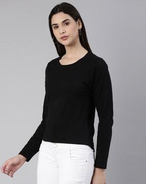 round-neck t-shirt