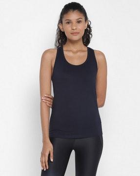 round-neck tank top