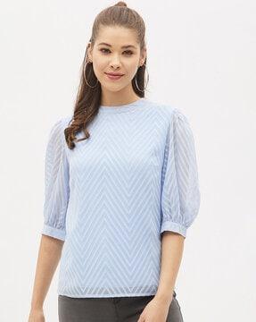 round-neck top with back key hole