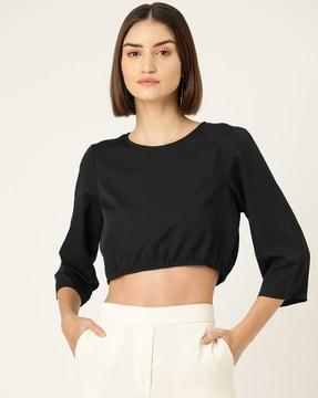 round-neck top with bracelet sleeves