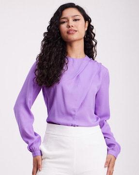 round-neck top with full sleeves
